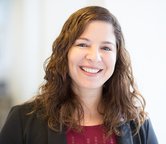 Jennifer Black headshot